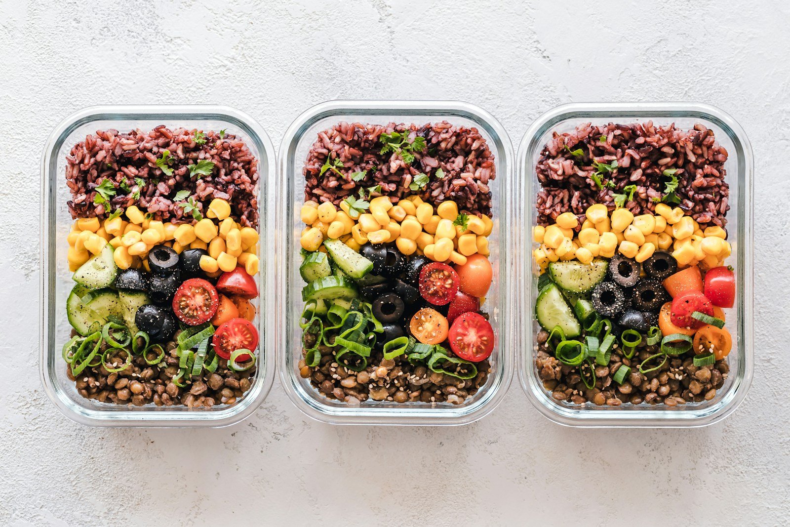 Prepared grain and vegetable lunch bowls